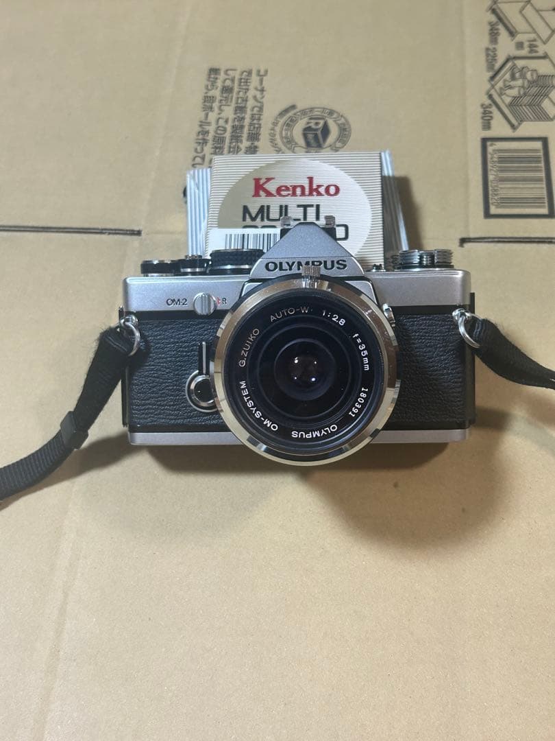 Olympus OM-2 フィルムカメラ 35mmレンズ付き