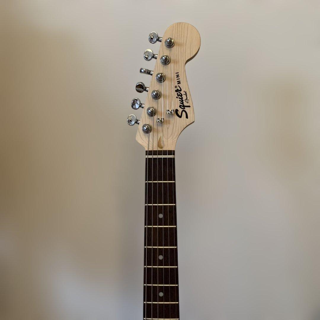 Squier Mini Stratocaster ピンク