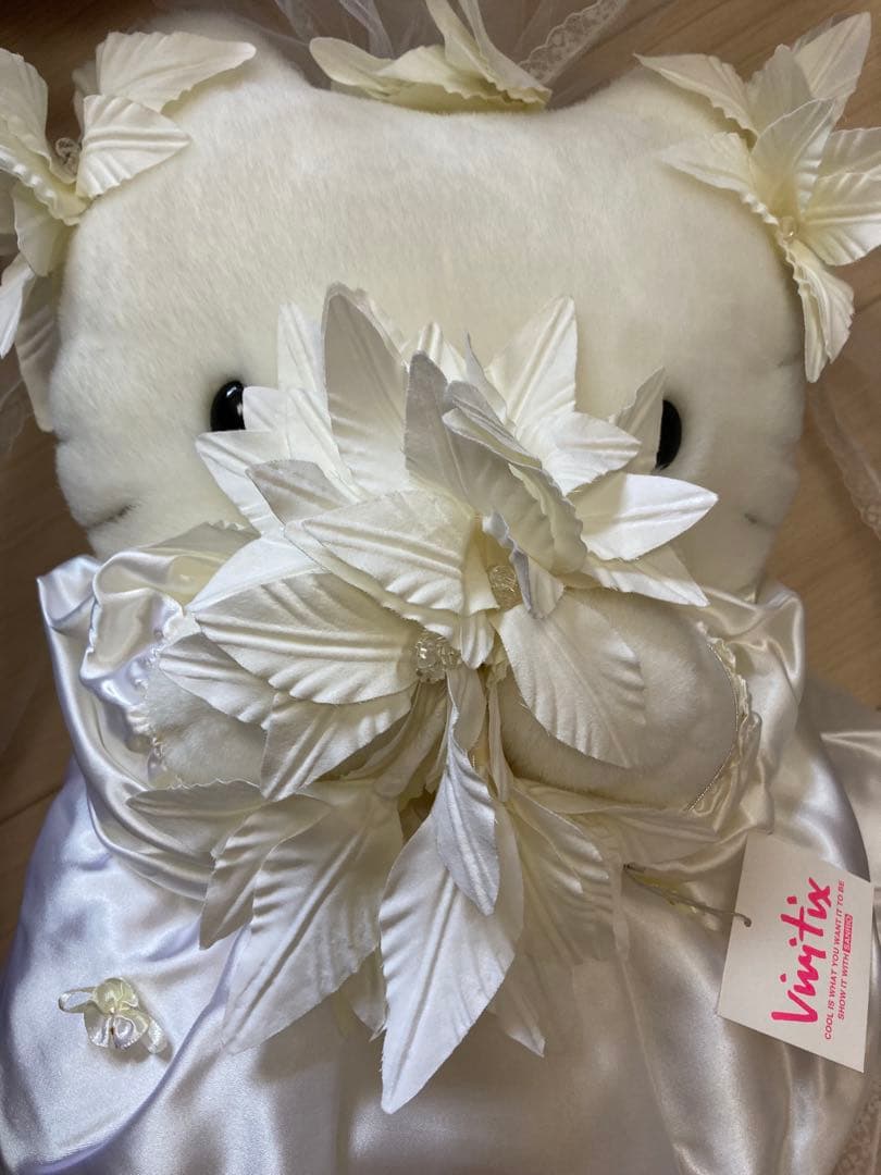 激レア　ハローキティ Vivitix ぬいぐるみ ウェディングドール☆1999