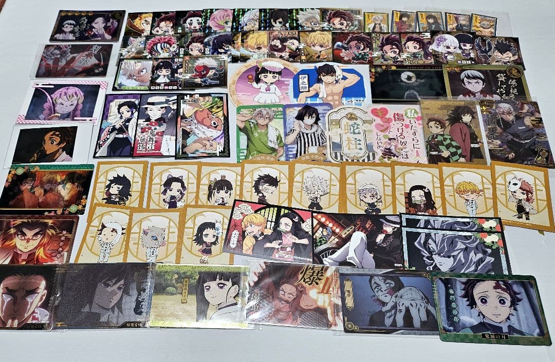 アニメグッズ大量セット 550点以上 100サイズ