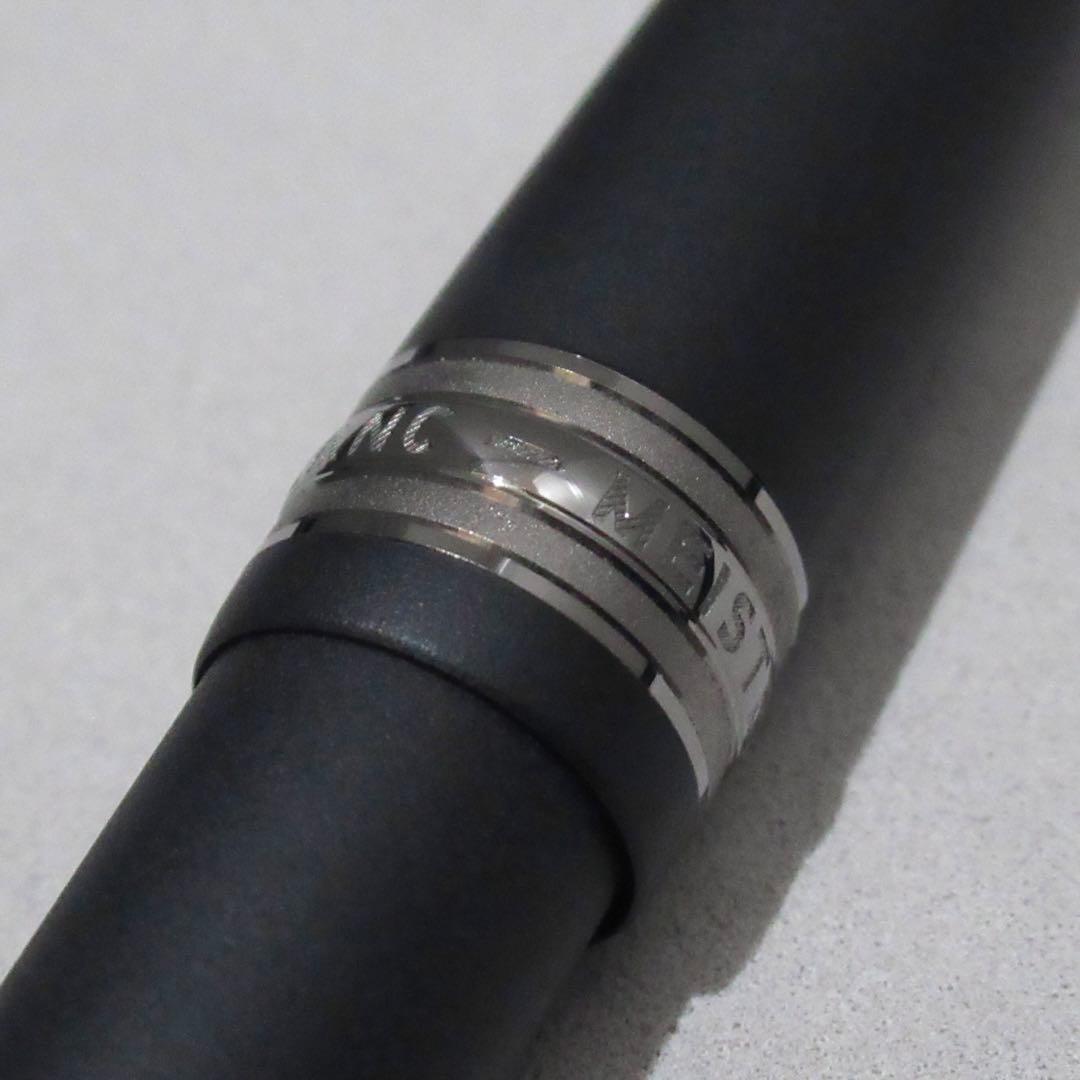 モンブラン ボールペン ウルトラブラック ミッドサイズ 114825