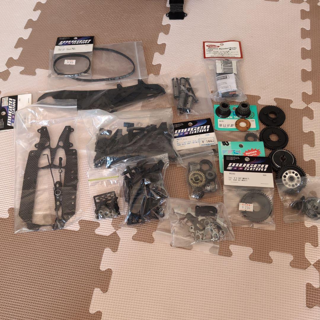 Mugen MRX5 WC 1/8レ-シングエンジンカー