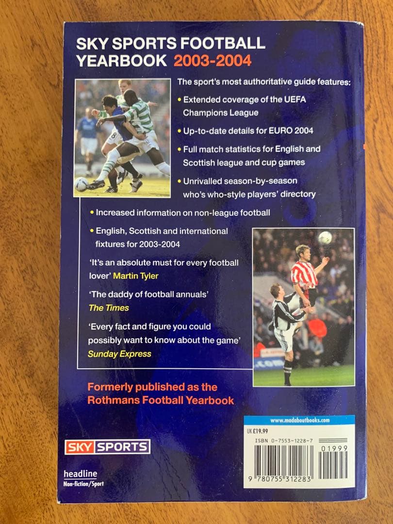 入手不可能！Football Yearbook '02-'03と03-'04二冊