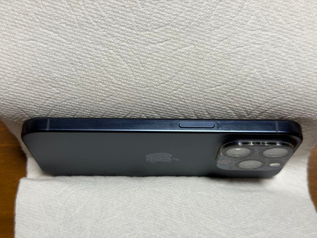 Apple iPhone 15 Pro ブルーチタニウム　256GB