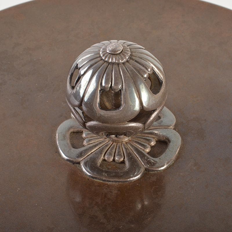 茶道具　嘉山工房　横倉嘉山作　銀摘　山吹文真形釜　替蓋付　共箱　M　R6727B