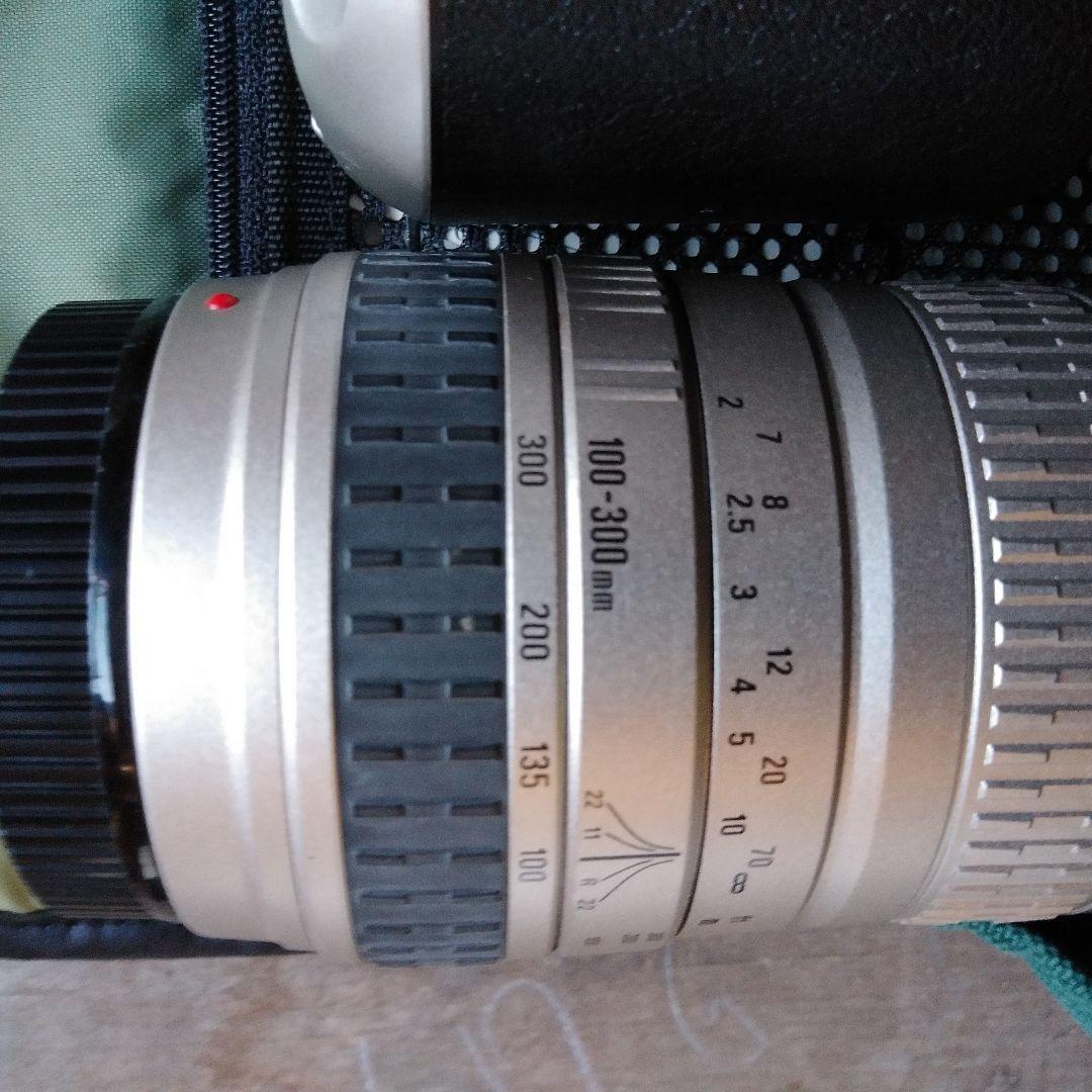 フィルムカメラとレンズ