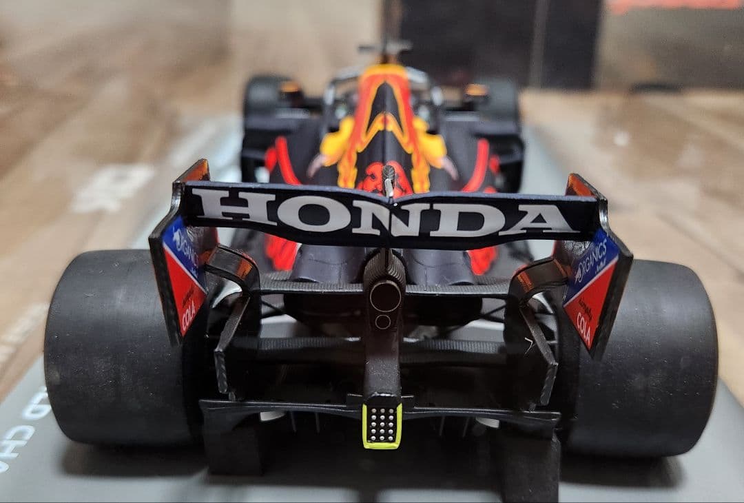 【Christian Dela Rosa】Red Bull Racing