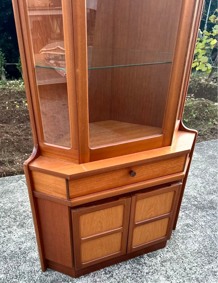 まんまるきいろ 直接引取限定 Nathan チーク材 コーナー