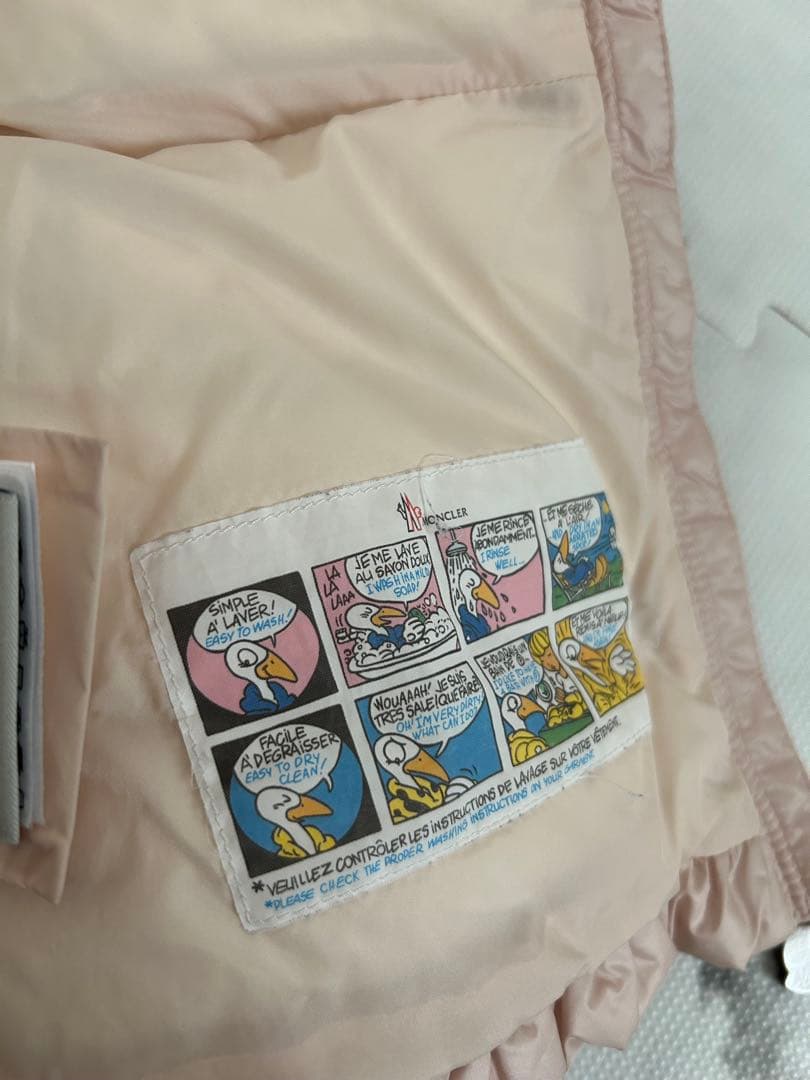 モンクレール　ベビー　ダウン　ピンク