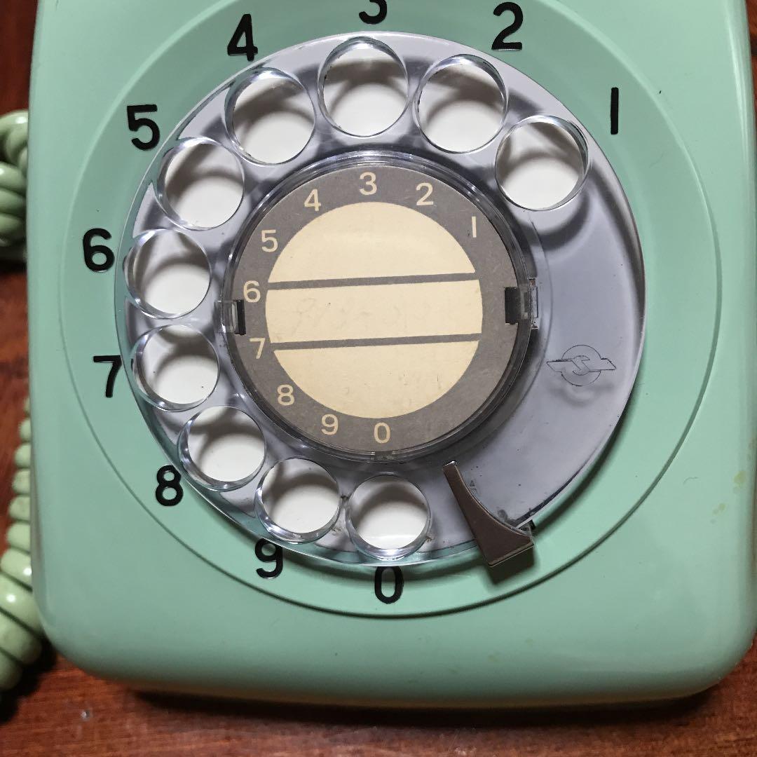 レトロ電話　ダイヤル式　電話機　モジューラジャック