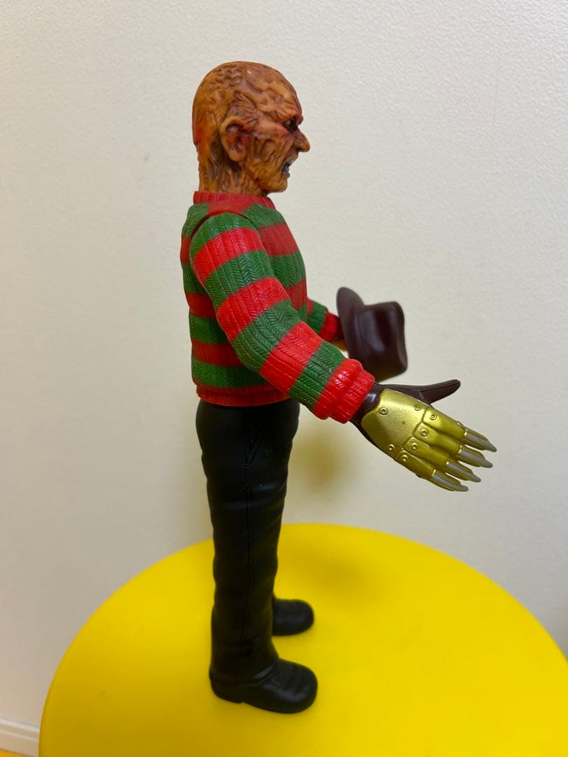 フレディ エルム街の悪夢　ソフビフィギュア　ホラー　映画