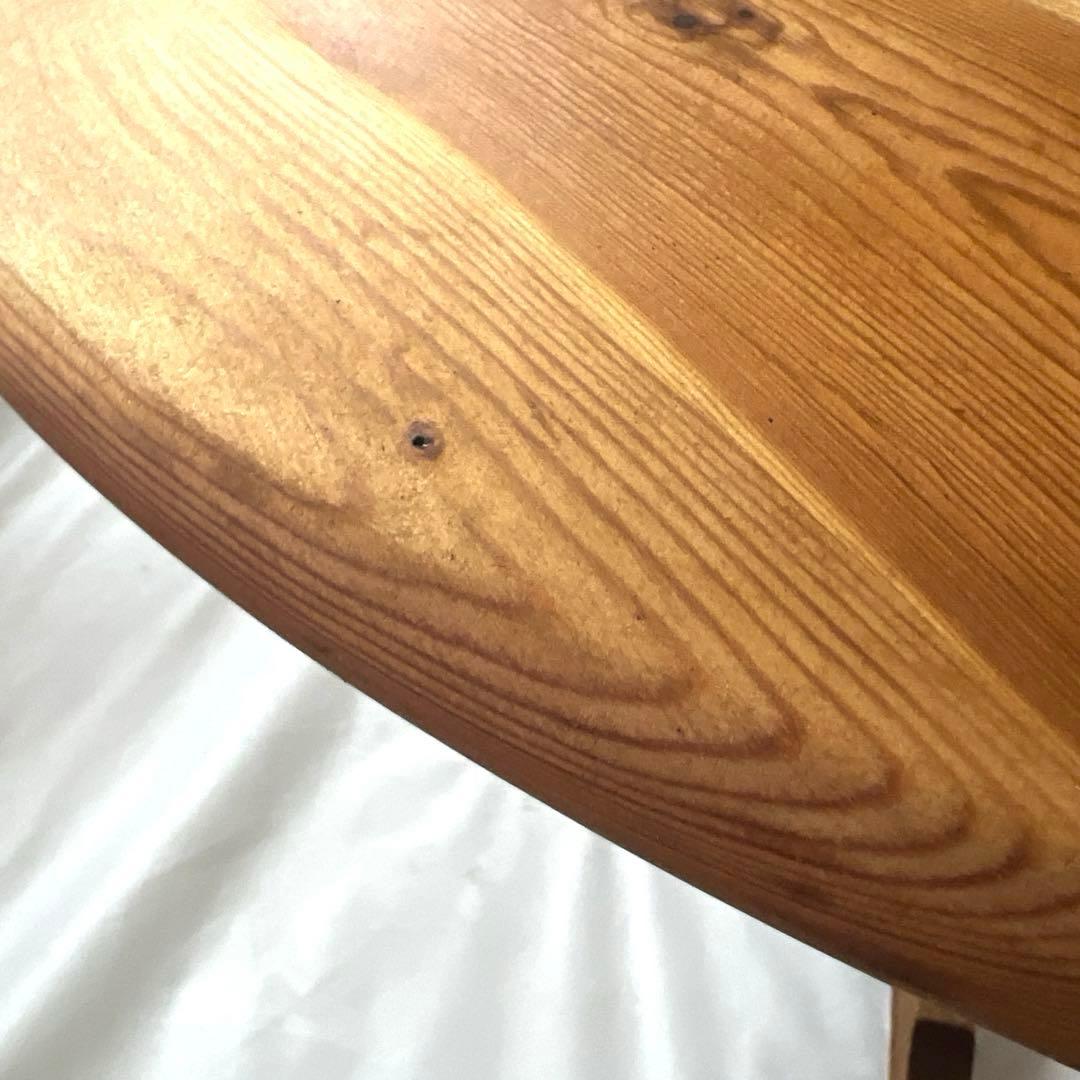 円テーブル・古いパイン材　　　　直径95cm・高さ73cm