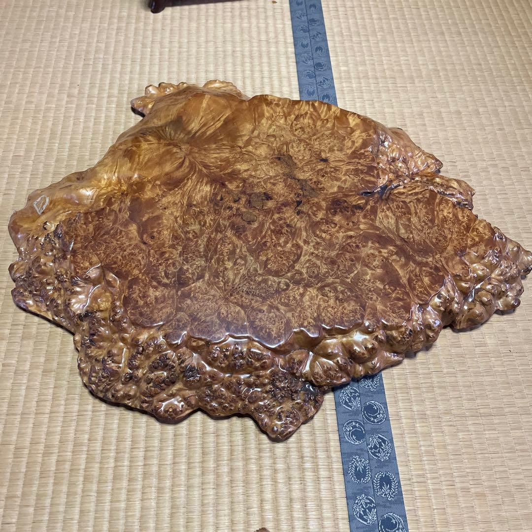 木製台座　自然形状 ブラウン