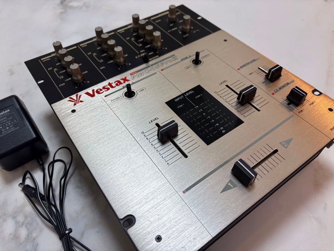 Vestax PMC-05PRO II DJミキサー ACアダプター付き