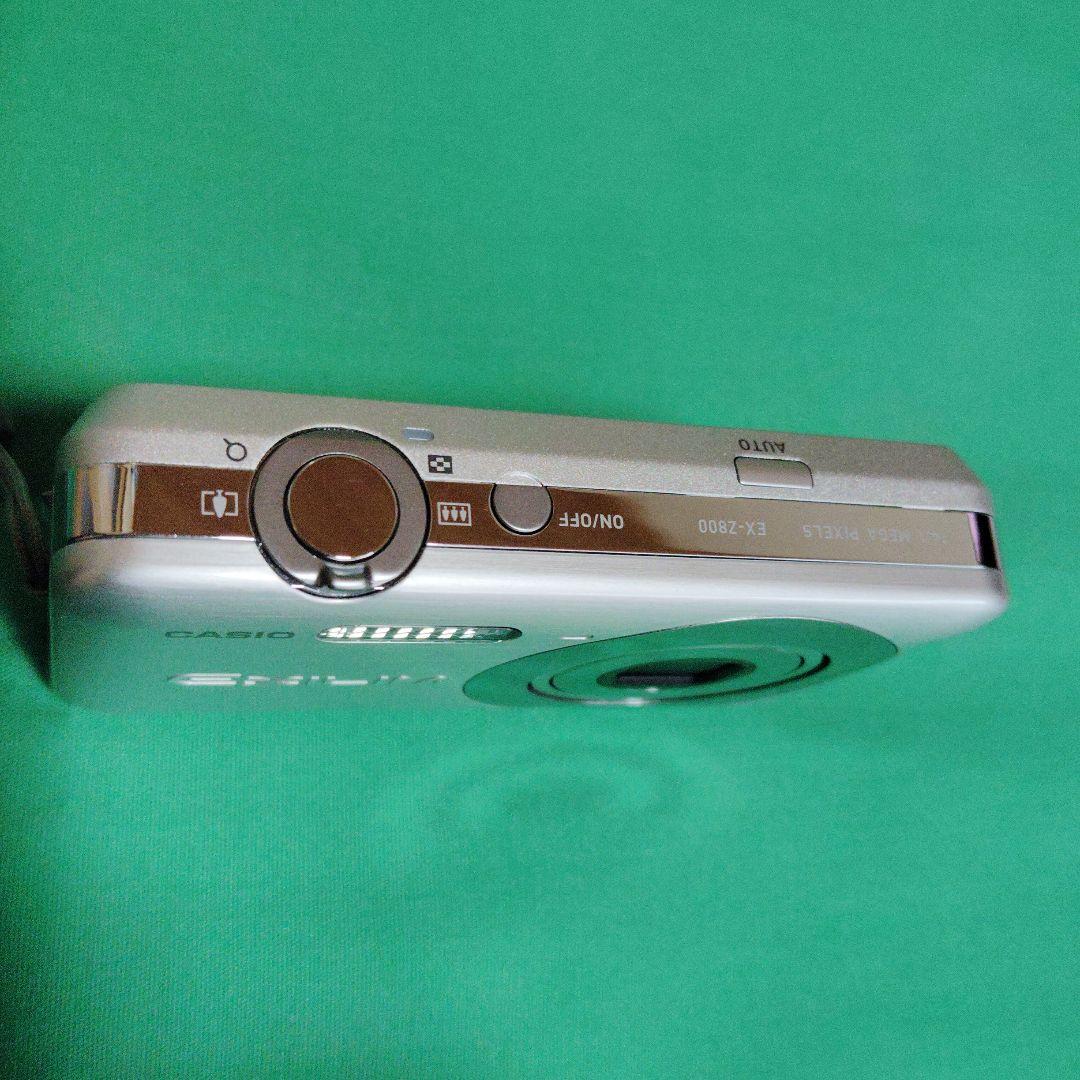 CASIO EX-Z800 シルバー デジカメ　デジタルカメラ