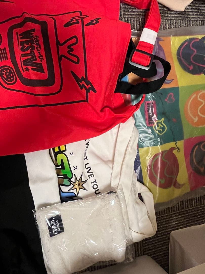 WEST. ジャニーズWEST うちわ　写真　クリアファイル