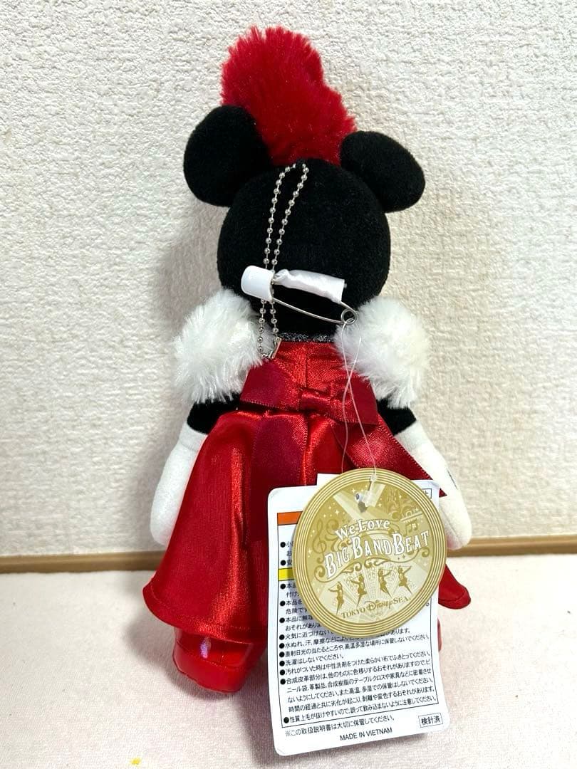 ディズニー　ディズニーシー　BBB ミッキー　ミニー　ぬいぐるみバッチ等　5点