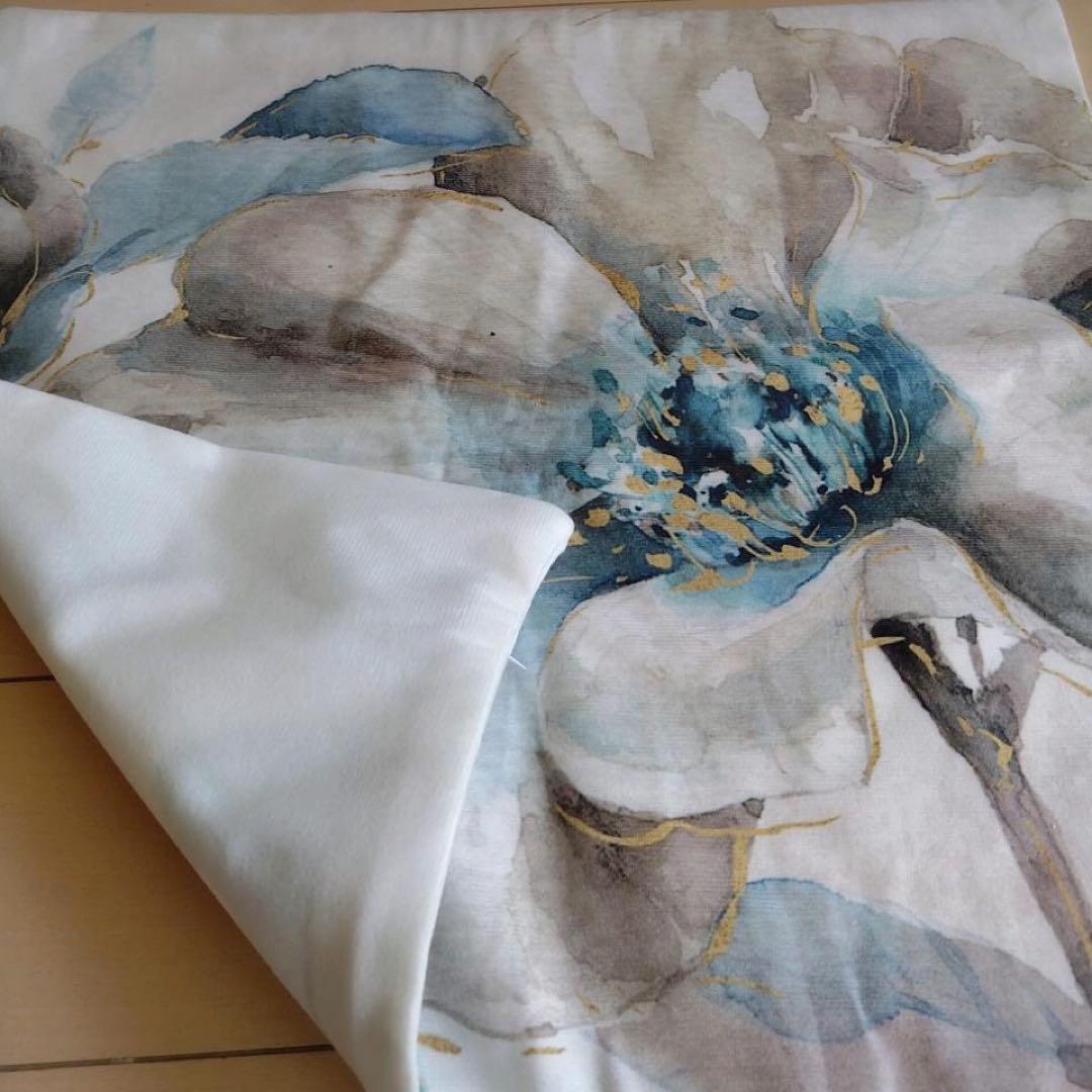 210系  ⭐️ 6枚セット ⭐︎ 白い 花柄 クッションカバー 水彩画風