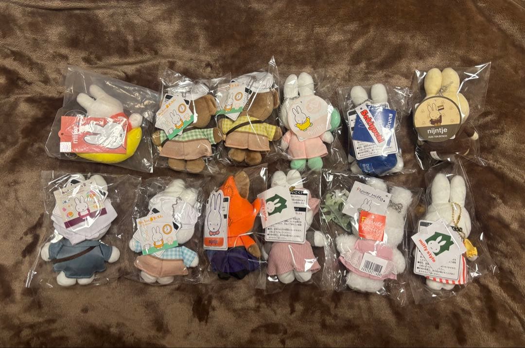 【未使用、紙タグ付き】ミッフィー ぬいぐるみ マスコット 12個