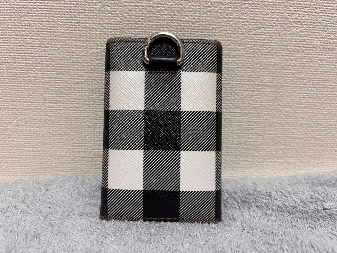 BURBERRY レザーキーケース ストライプ・チェック