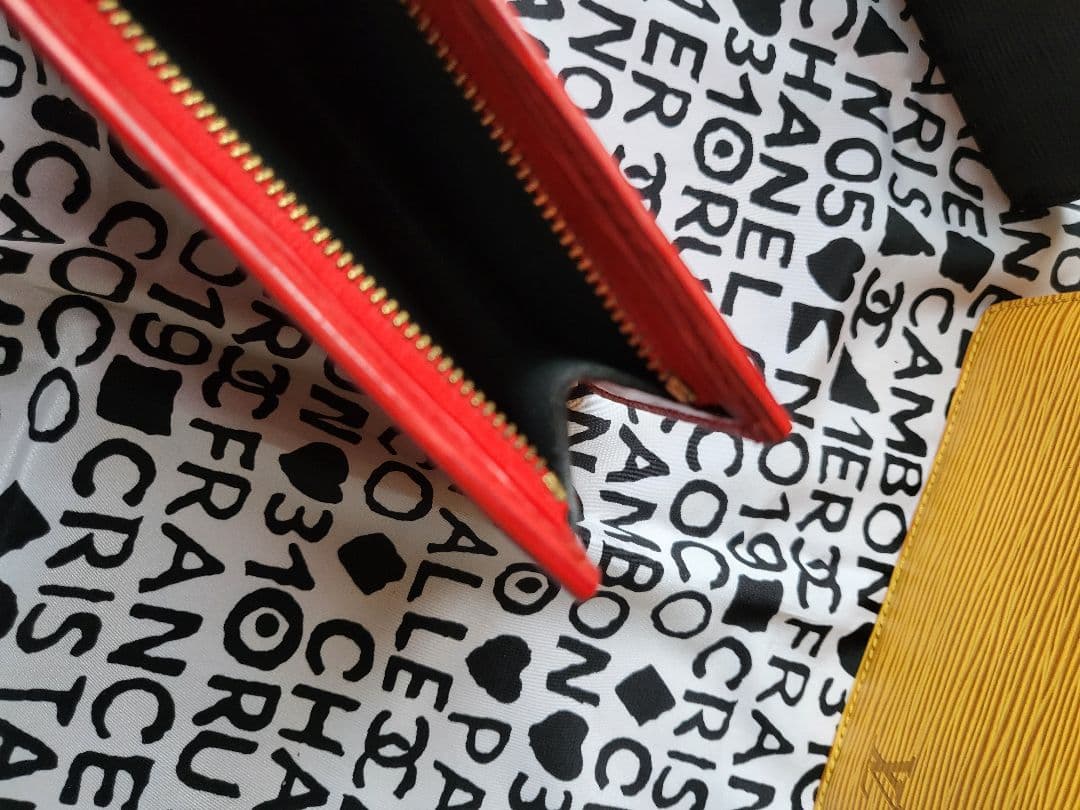 ルイヴィトン非売品エピポーチ