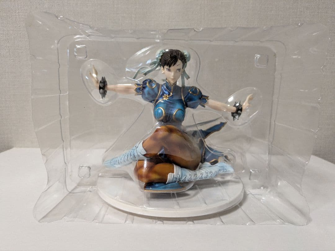 エンブレイスジャパン　春麗 フィギュア 　外箱なし