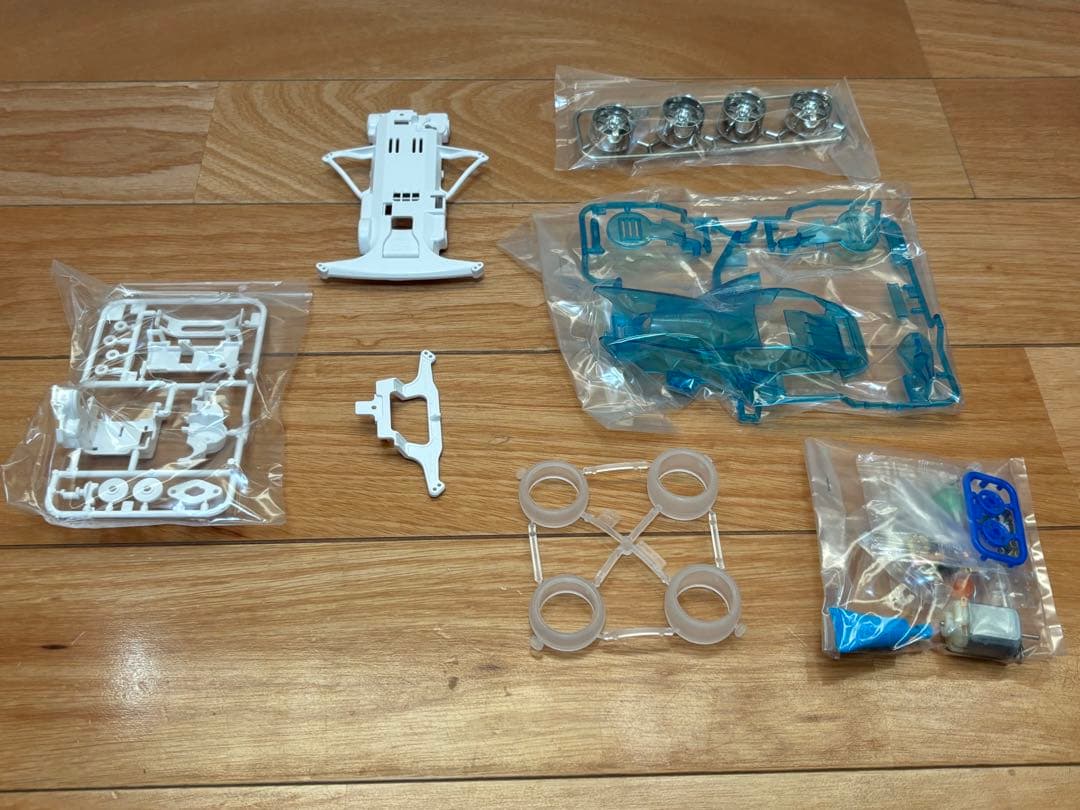 自動車 STRATO VECTOR LIL'S HOBBY CENTER LIMITED