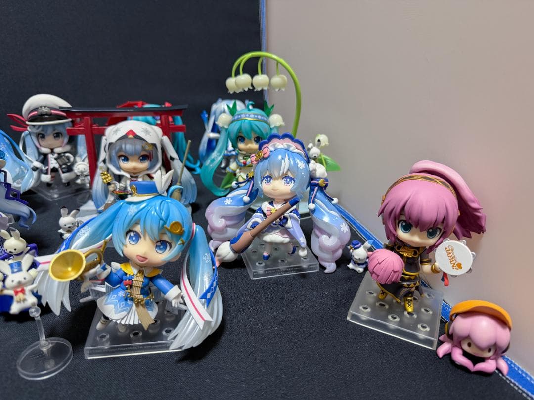 中古 ねんどろいど 雪ミク 2010～2023年 14点 + 2点 冬木小袖等