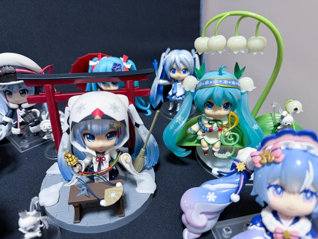 中古 ねんどろいど 雪ミク 2010～2023年 14点 + 2点 冬木小袖等