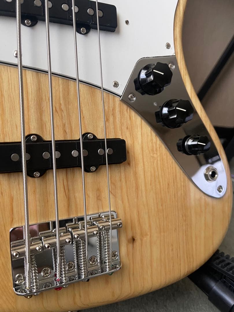 Fender MIJ Heritage 70’s Jazz Bass