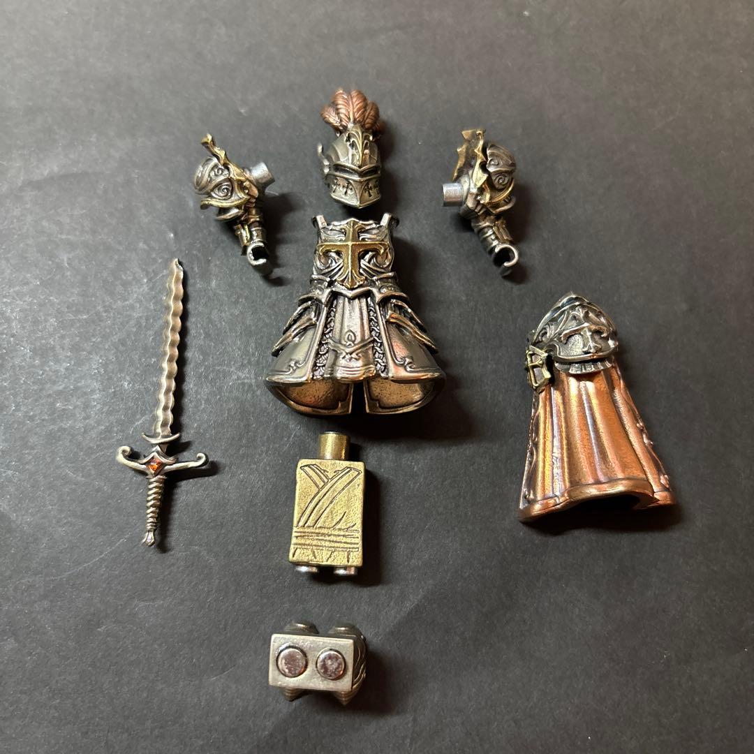 メタルフィギュア フィジェットトイ　EDC ハンドスピナー　十字軍騎士団