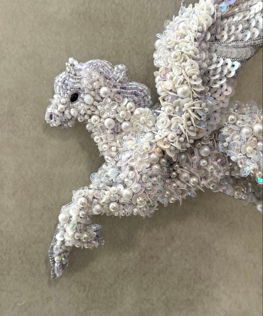 【ペガサス】ビーズ刺繍ブローチバッグチャーム