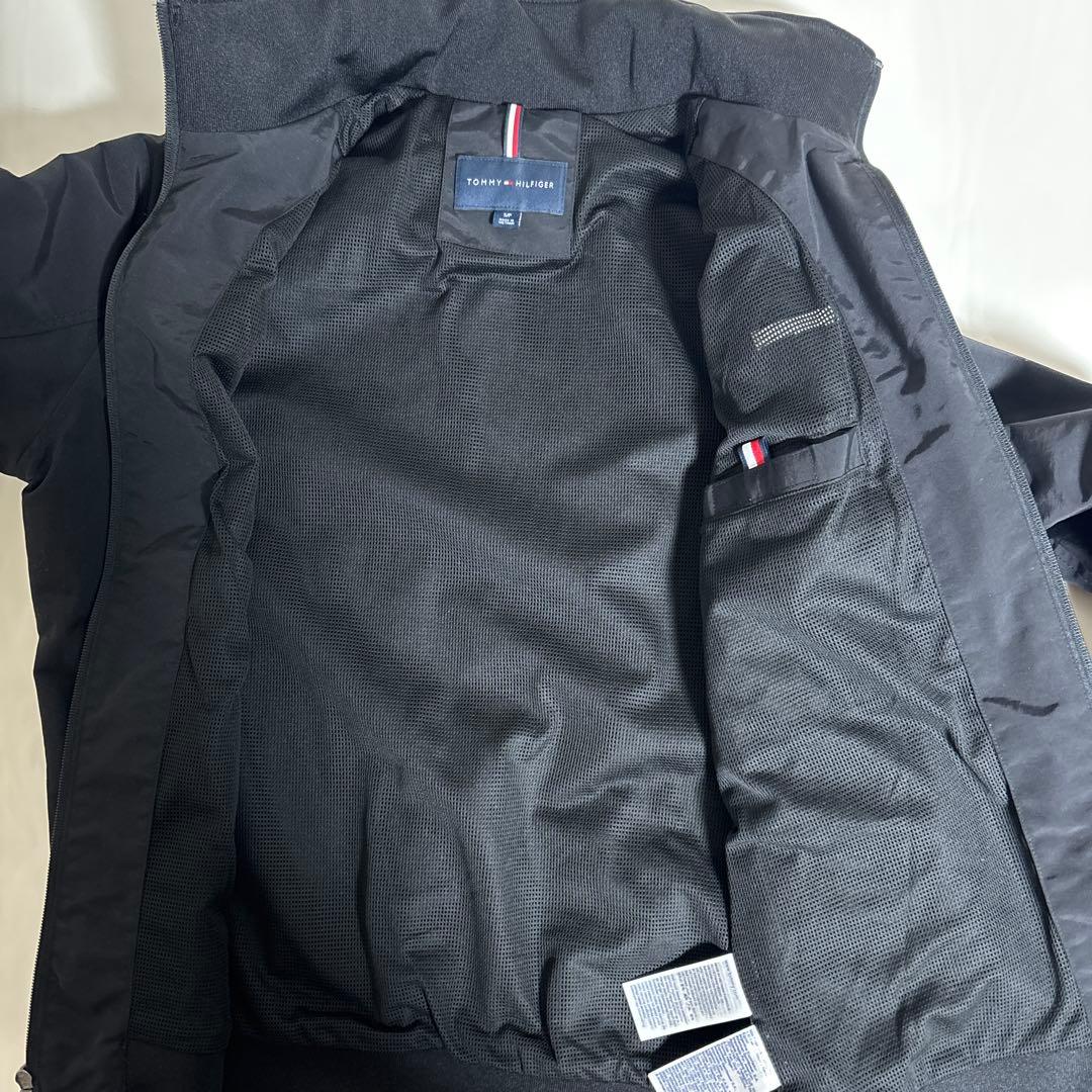  ブラックジャケット