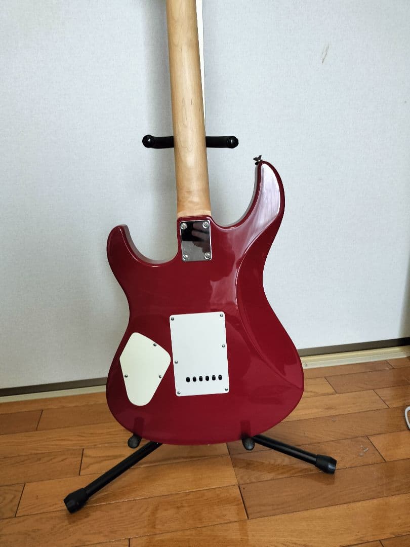 ギター Yamaha PACIFICA 112V