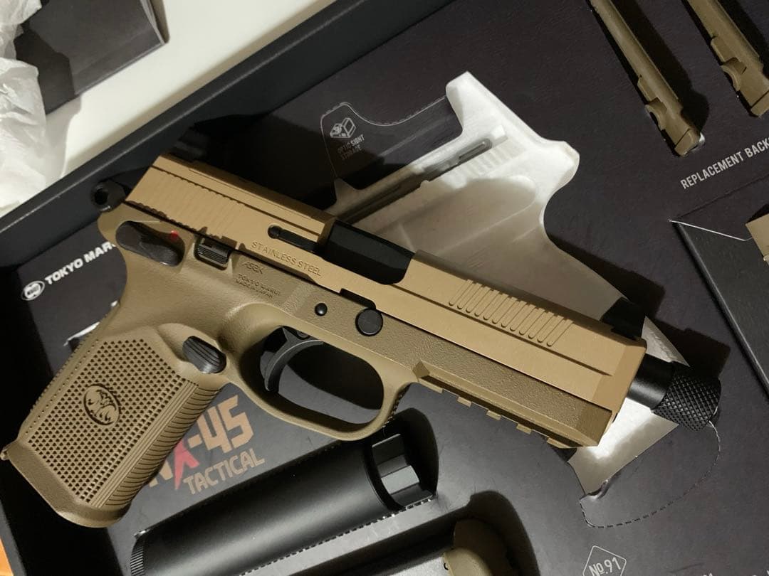 東京マルイ　FNX-45