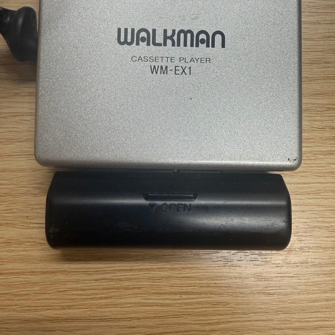 SONY WALKMAN 2点 専用イヤホン付 まとめ売り　ジャンク品