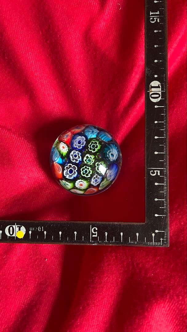☆新品☆ペーパーウエイト・飾物・カラフルな花模様のガラス玉