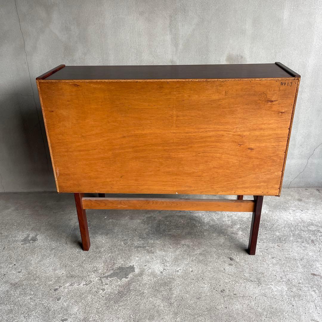 北欧デンマーク・Vinde Mobelfabrik ライティングビューロー