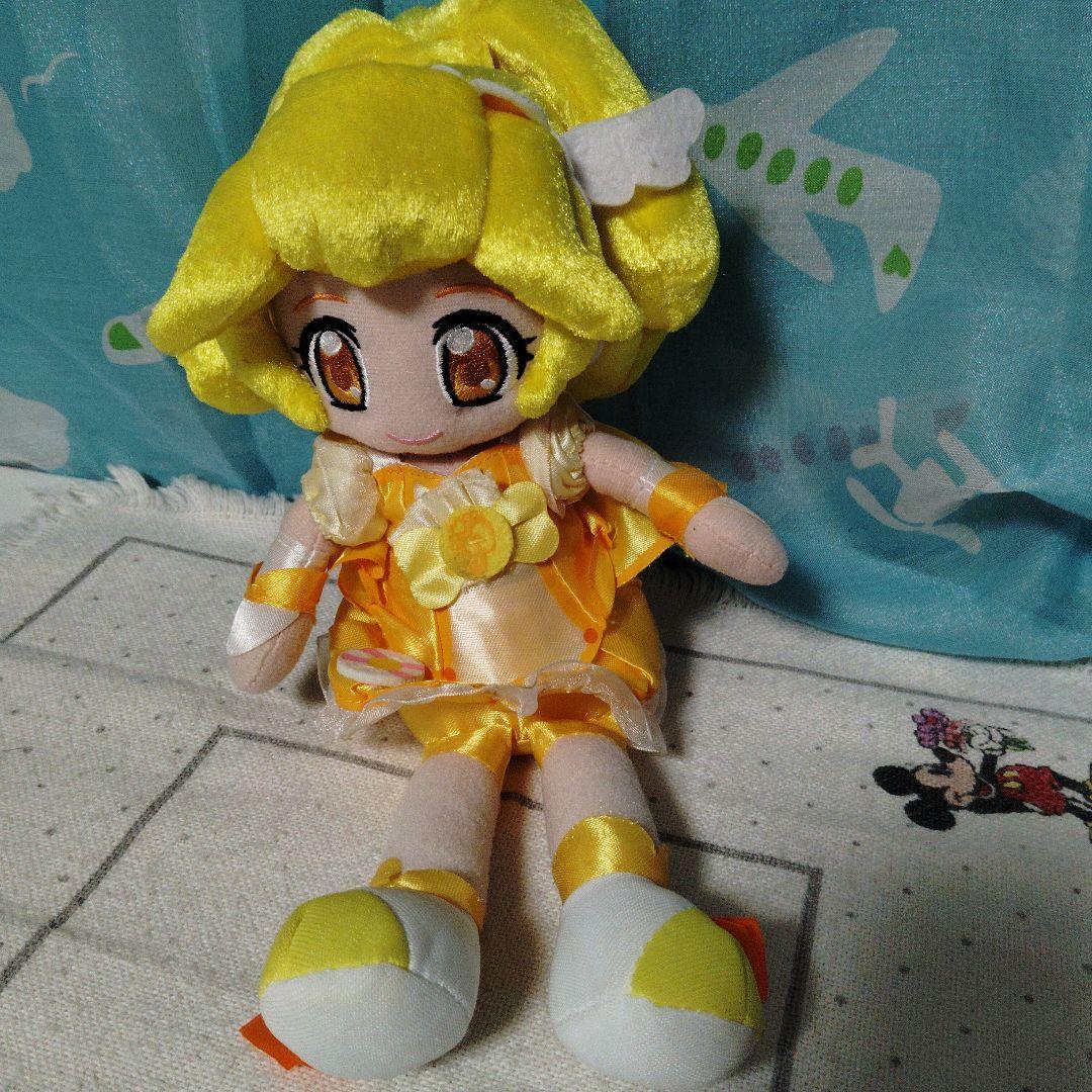 スマイルプリキュア ふんわりキュアフレンズ ぬいぐるみ キュアピース マスコット