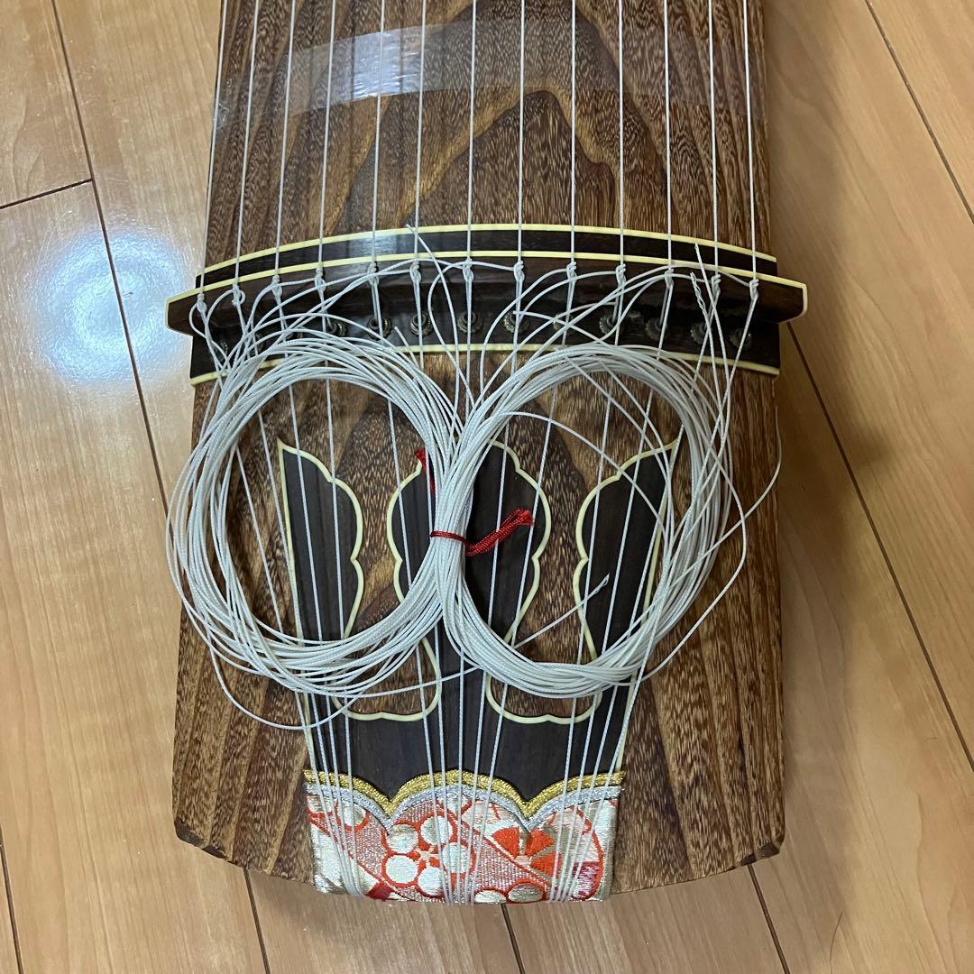 13弦 筝 琴　詩絵あり　すだれ彫り