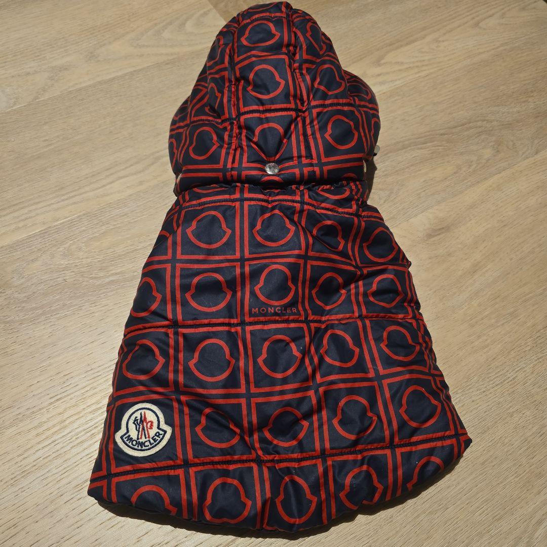 R*様 モンクレール　犬　ダウン　ネイビー　赤　紺　リバーシブル　コート　POL