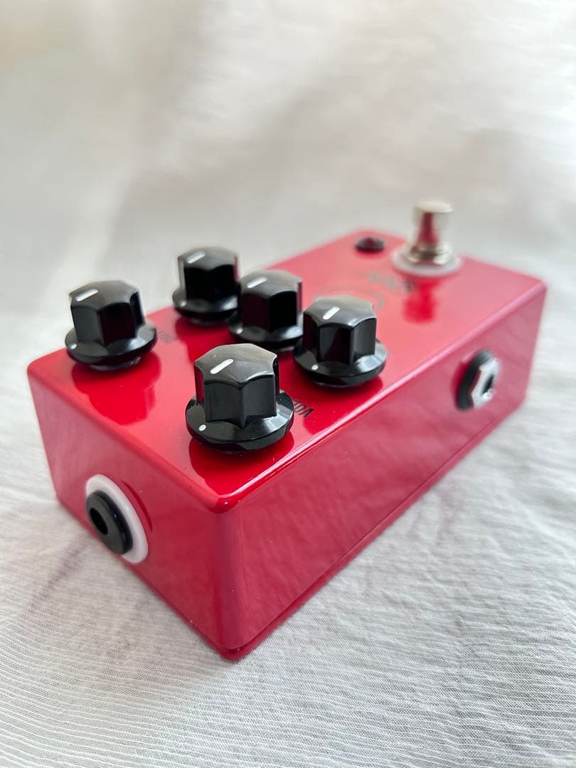 JHS Pedals Angry Charlie V3 レッド