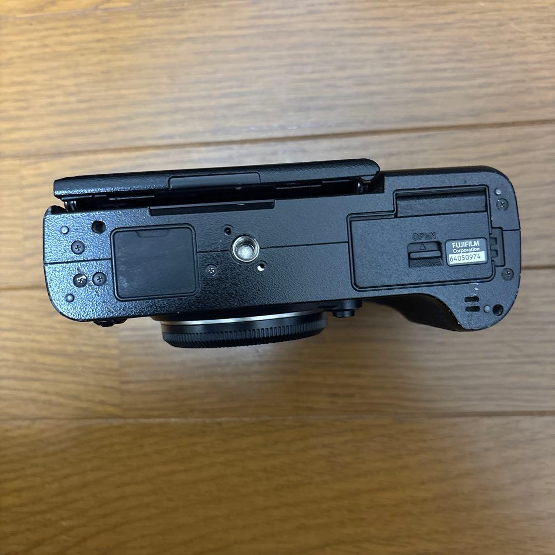 【おまけ付き】FUJIFILM X-T2 ボディ ブラック ミラーレスカメラ