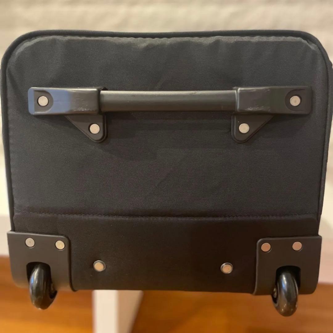   カルバンクライン　スーツケース　キャリーケース