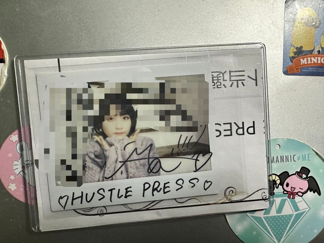 ＝LOVE イコラブ 佐々木舞香 サイン入り写真