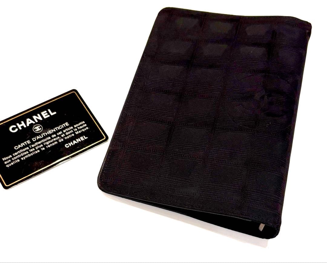 シャネル☆システム手帳　ニュートラベルライン　アジェンダ　ココマーク　ロゴ　黒