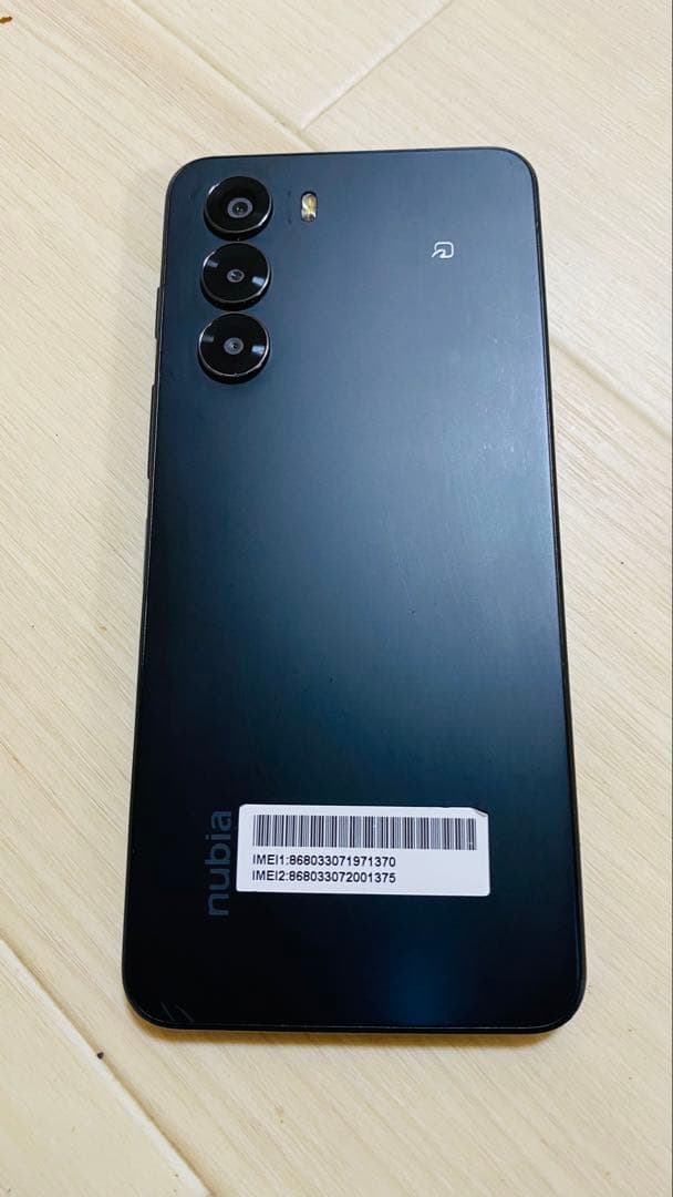nubia ブラック スマートフォン 本体