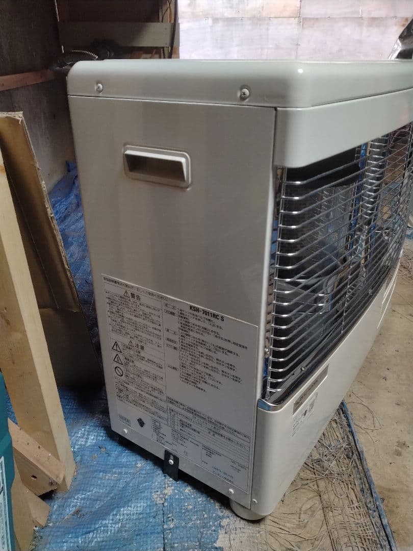 札幌市内受渡し限定❗️2020年製！美品❗️サンポット煙突式ストーブ❗️