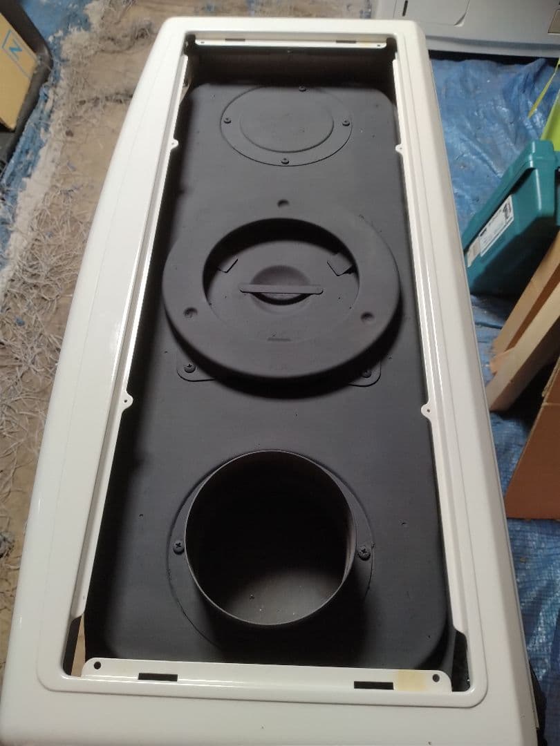 札幌市内受渡し限定❗️2020年製！美品❗️サンポット煙突式ストーブ❗️