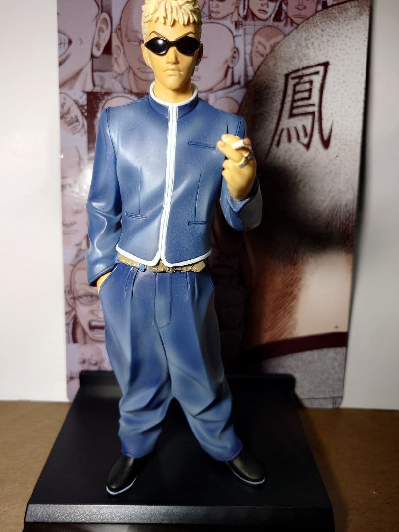 クローズ 美藤竜也 フィギュア王 限定サングラスバージョン。開封済